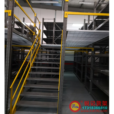 BYD比亚迪4S店货架阁楼